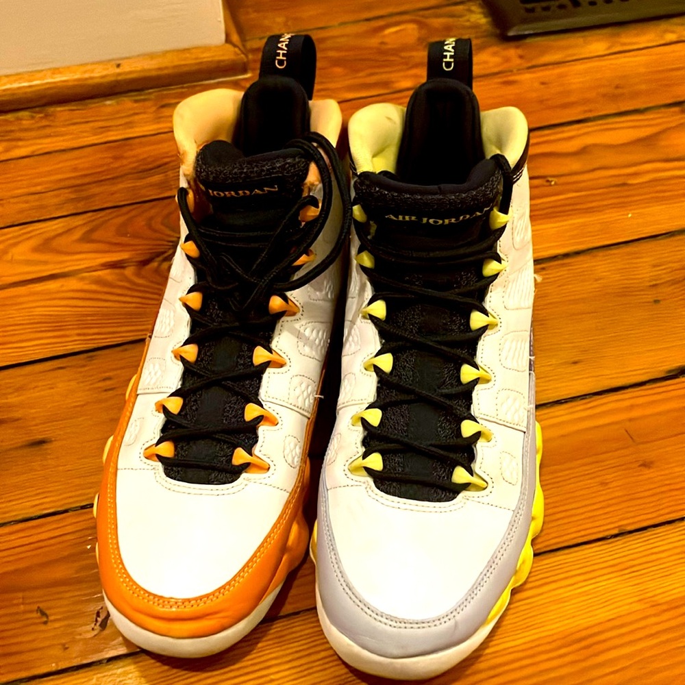 Jordan 9 Retro Change the World Womens Sneakers Size 9.5 (women’s)